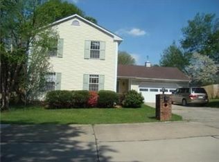 5321 Edgebrook Dr, Cross Lanes, WV 25313