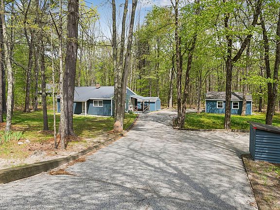 2nd image of 253 Yarmouth Road