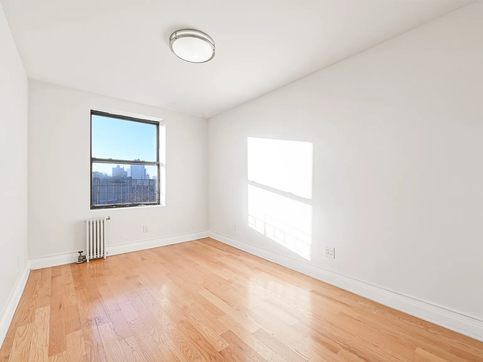 234 Union Avenue — Photo 4