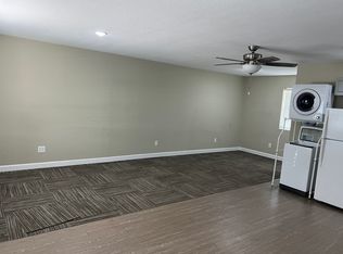 1060 N Walker St #D, Montgomery City, MO 63361