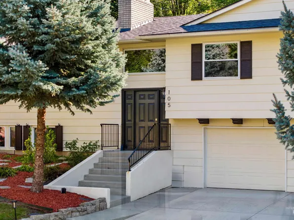 105 W Curling Dr, Boise, ID 83702