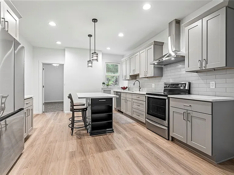 419 Hastings St #1 — Photo 15