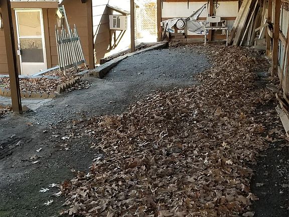 2nd image of 10283 N 61st St E