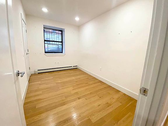 4th image of 2041 Adam Clayton Powell Jr Blvd APT Gc