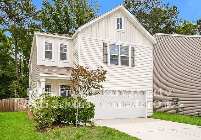 2641 Alamanda Dr — Photo 2