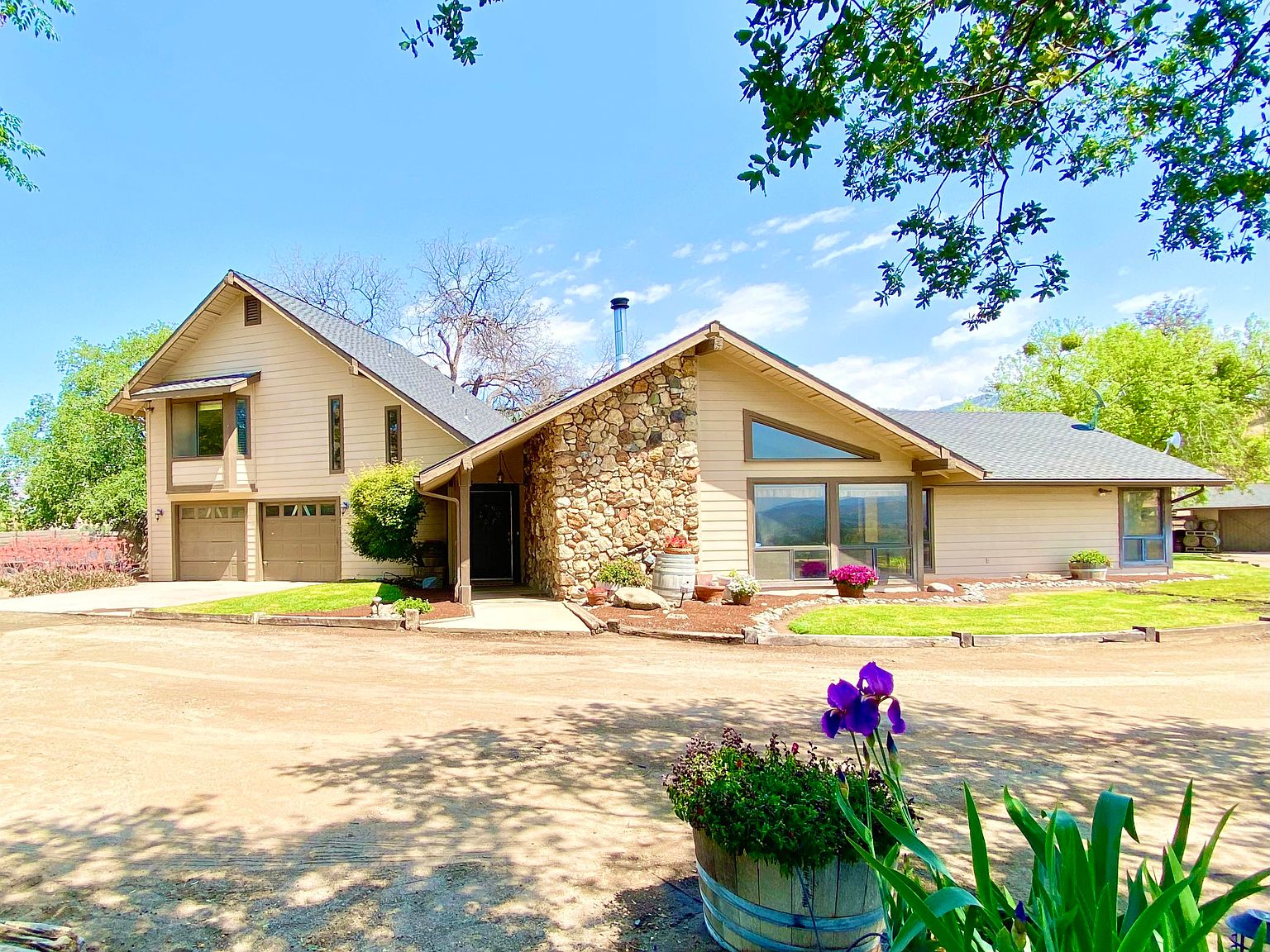 31942 Oak Hill Ln Springville Ca 93265 Zillow