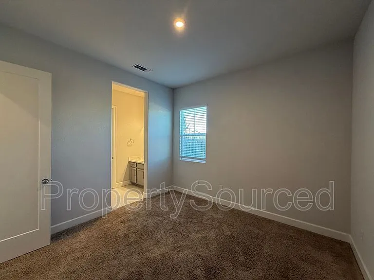 614 Madrone St — Photo 58