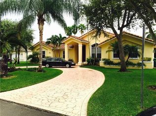 12050 SW 78th Ter, Miami, FL 33183