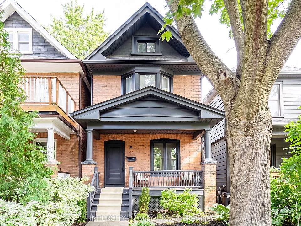 1st image of 92 Dagmar Ave