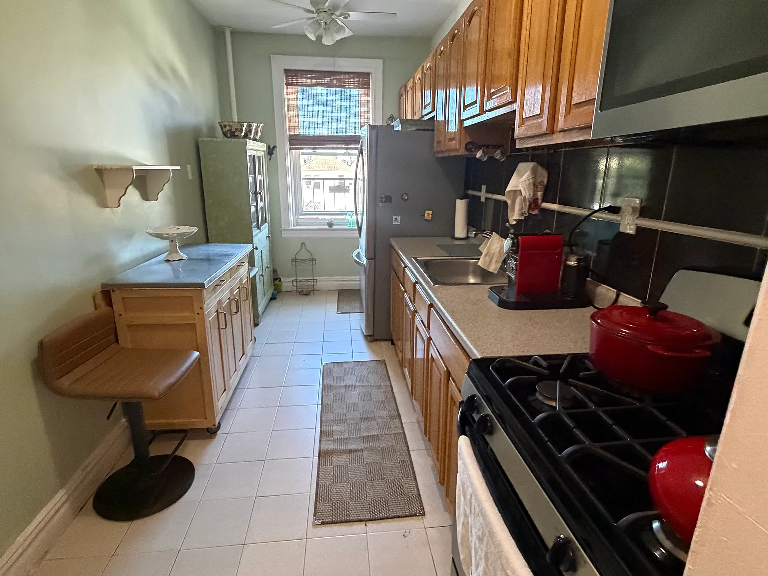 1 bed, 664 sqft, $2,200 — Photo 2