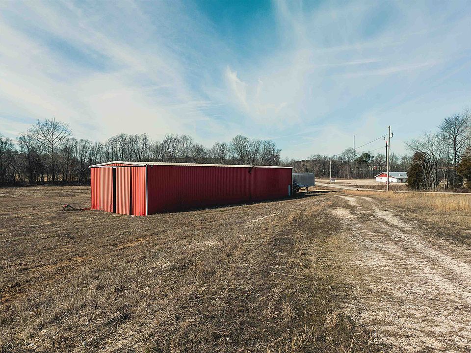 13th image of 198 McIllwain Rd N