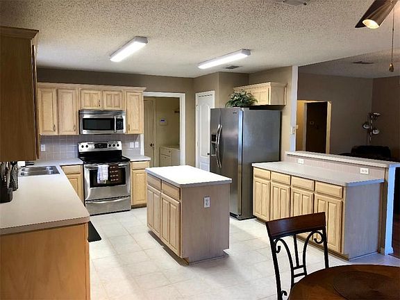 2nd image of 8181 Jolie Dr