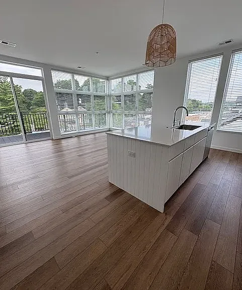 The District — Photo 18
