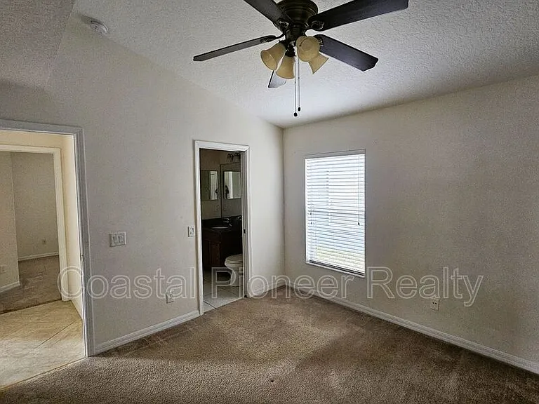 3220 Clover Blossom Cir — Photo 18
