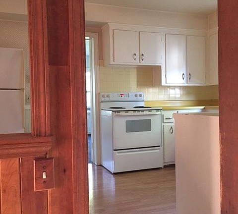 Sunroom into kitchen