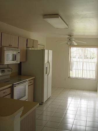 1st image of 2426 Bentley Dr