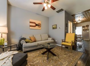 3611 W George St, Chicago, IL 60618