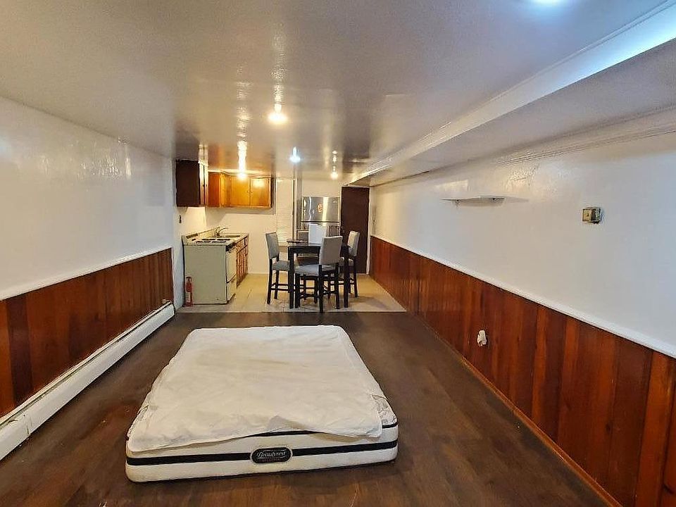 1st image of 186 Meacham Ave Floor 1