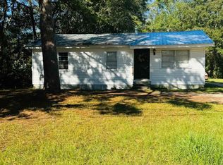 1616 Gill Rd, Mobile, AL 36605