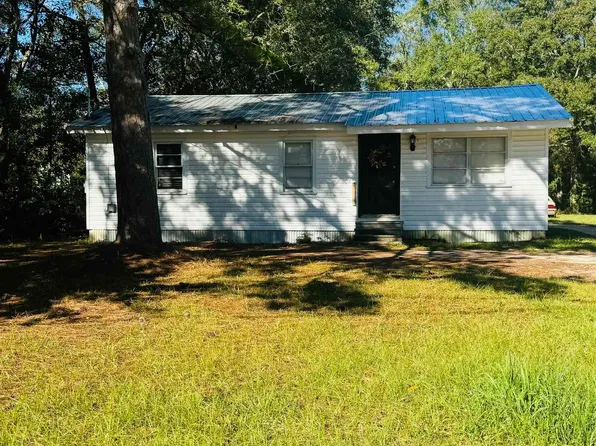 1616 Gill Rd, Mobile, AL 36605