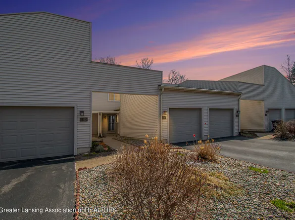 1108 S Ridge Rd, Lansing, MI 48917