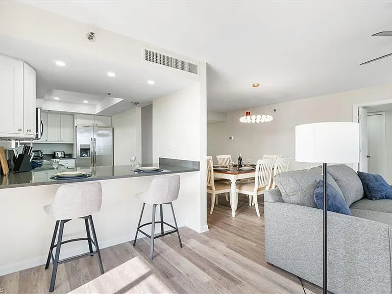 26225 Hickory Blvd #PHB — Photo 11