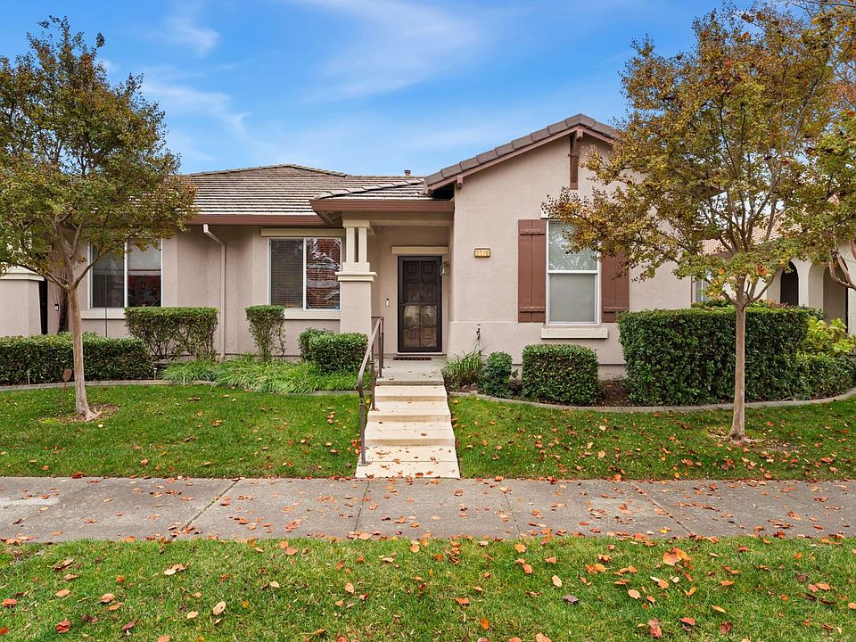 1st image of 2270 Rose Arbor Dr