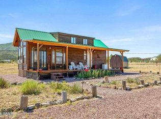 18 N 2003rd, Nutrioso, AZ 85932
