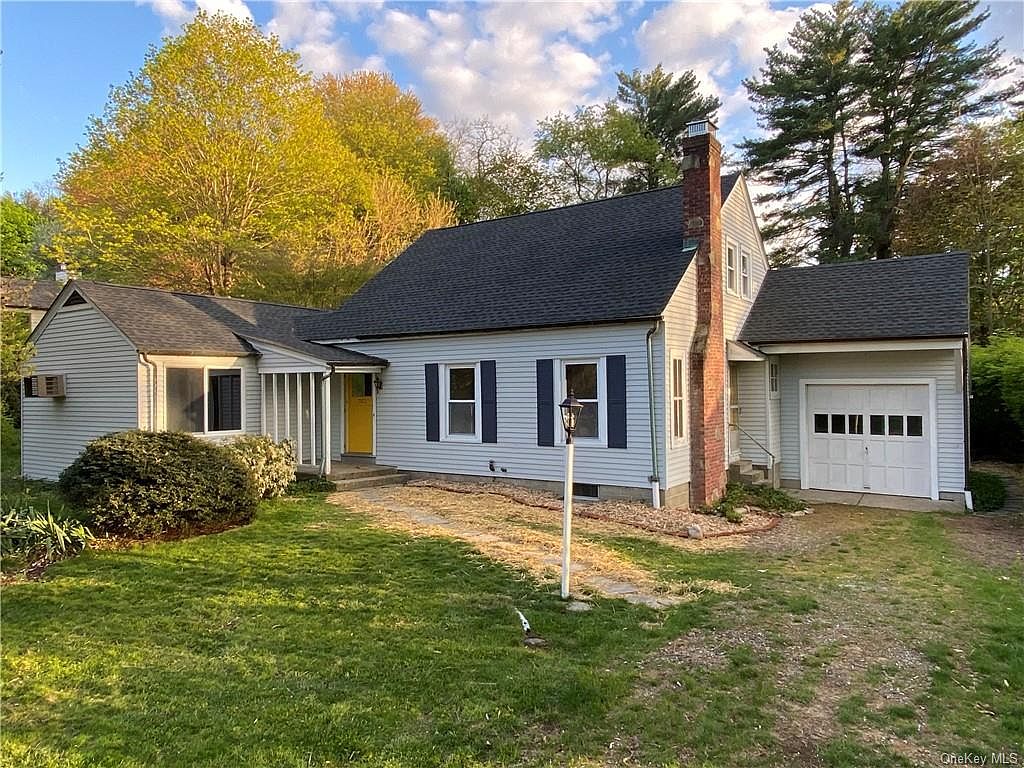 36 Vassar View Road, Poughkeepsie, NY 12603 Zillow