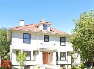 228 Pleasant St, Brookline, MA 02446