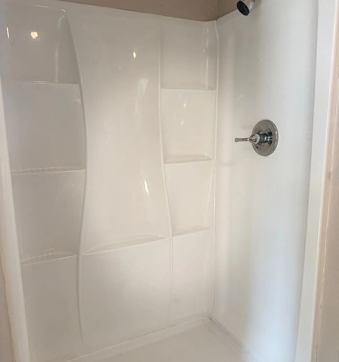 3 bed, 1200 sqft, $1,685 — Photo 3