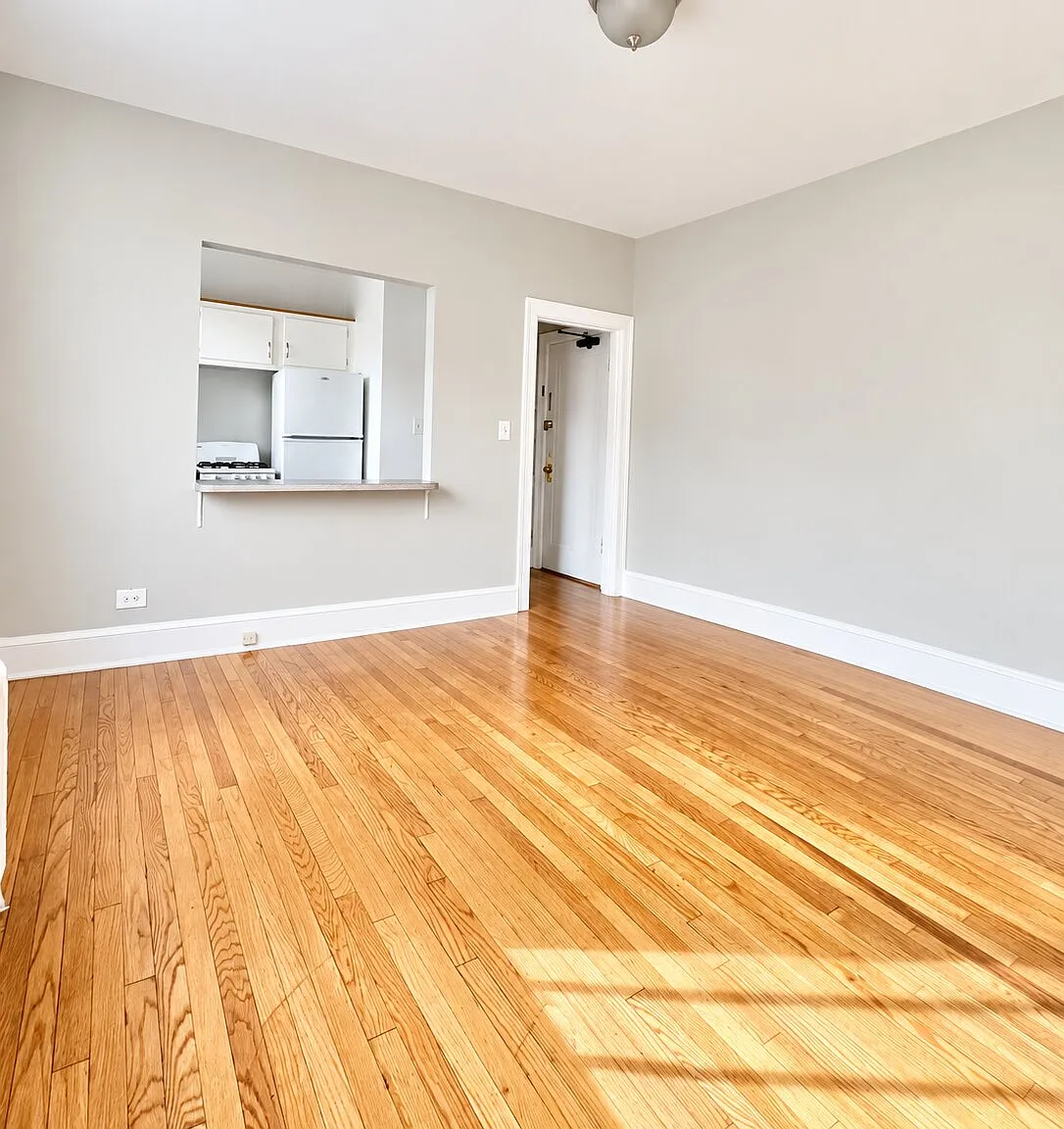 1 bed, $1,595 — Photo 4