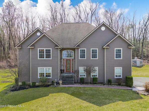 71 Highland Road, Ulster Park, NY 12487