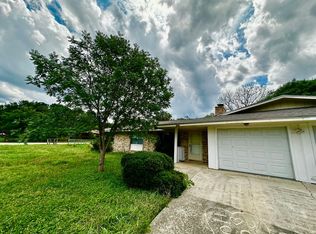 1448 Harper Rd #A, Kerrville, TX 78028