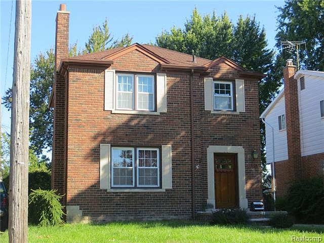 1st image of 13126 Catalpa St