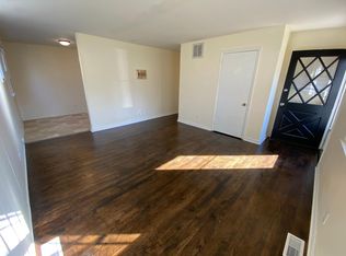 5 Dumont Ct, Greensboro, NC 27403