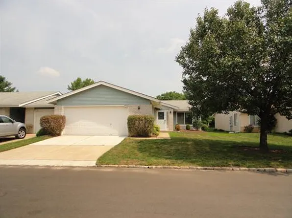 431C Andover Dr, Monroe Township, NJ 08831