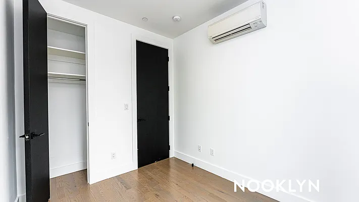 Rented by Nooklyn NYC LLC | media 10
