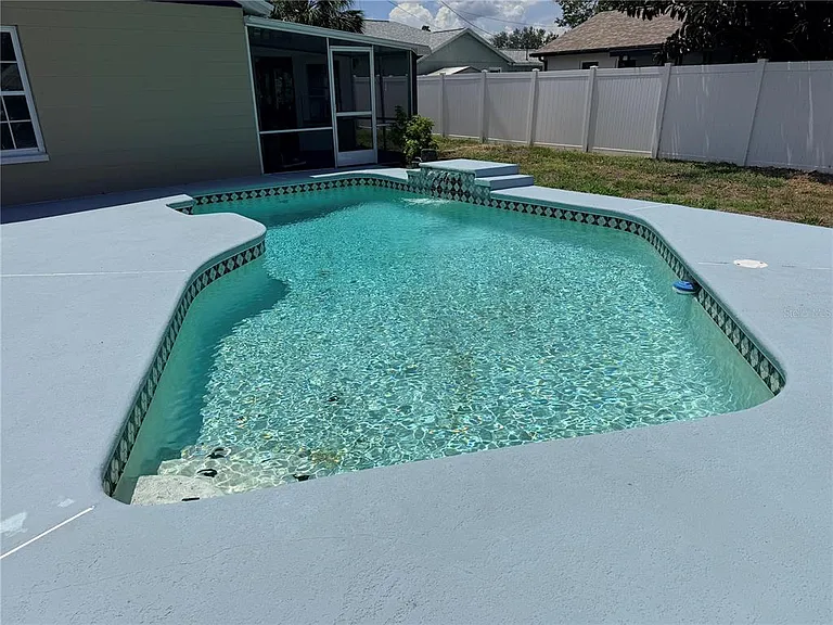 208 Flamingo Dr — Photo 15
