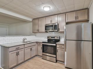 215 E High St APT C, Hellertown, PA 18055