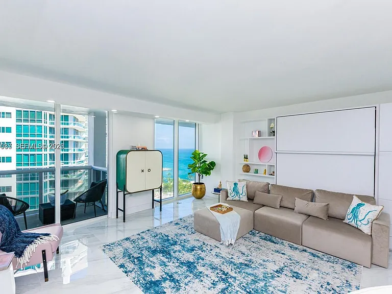 10275 Collins Ave #1404 — Photo 31