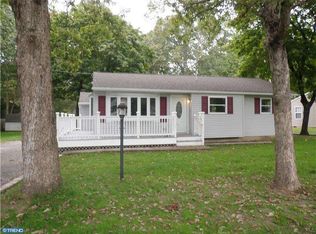45 Edgewood Ave, Malaga, NJ 08328