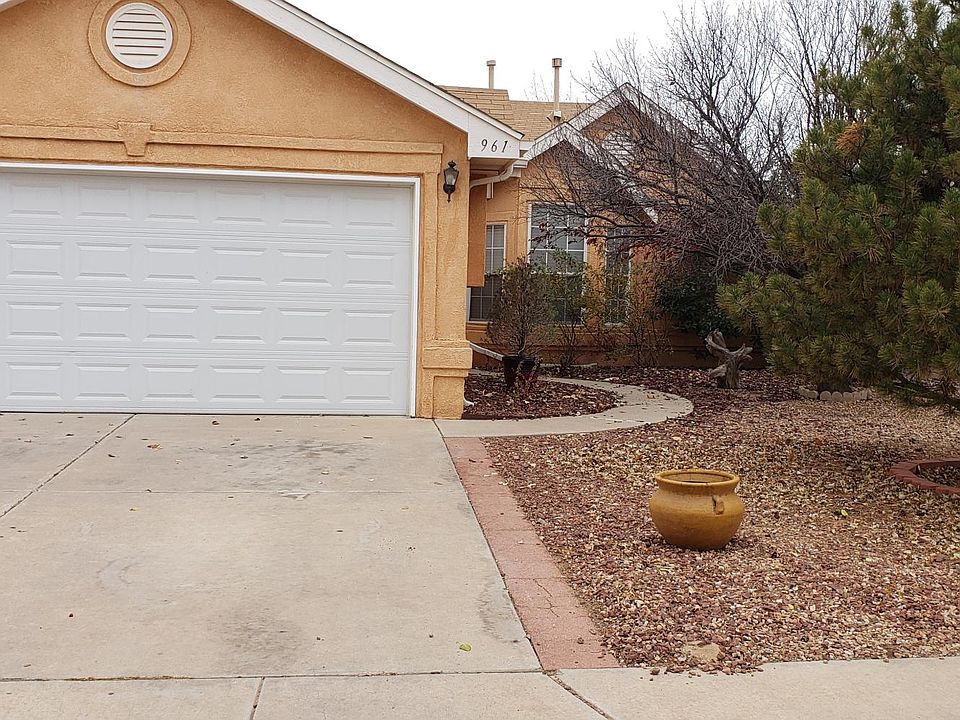1st image of 961 Avenida Las Vistas NW