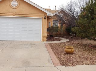 961 Avenida Las Vistas NW, Los Lunas, NM 87031