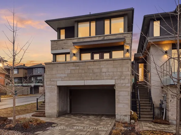 30 Telmon St, Ottawa, ON K1S 5P7