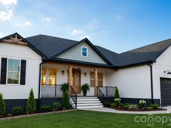 439 Hambright Rd, Blacksburg, SC 29702