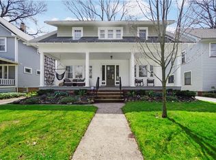 3096 Edgehill Rd, Cleveland Heights, OH 44118