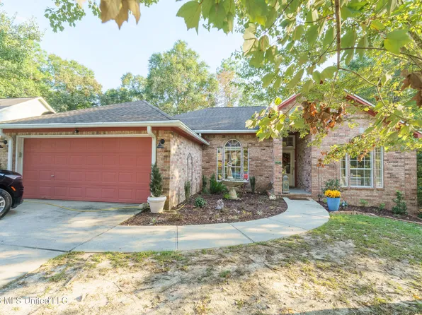13540 Tara Hills Cir, Gulfport, MS 39503