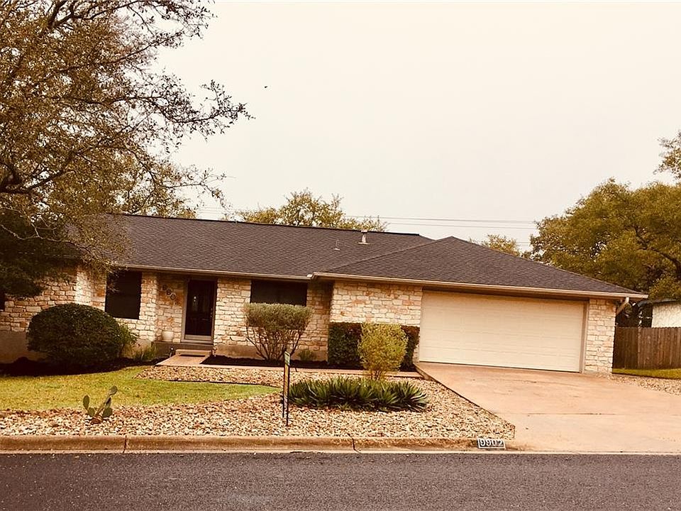 1st image of 9902 Grand Oak Dr