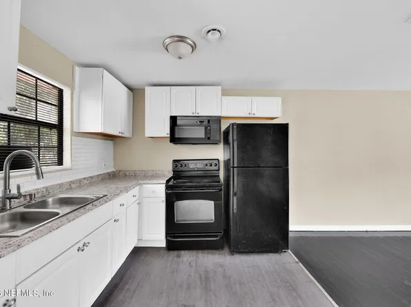 4297 MCDANIEL Drive, Jacksonville, FL 32209